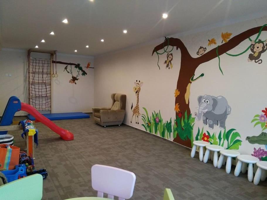 Apartman Zaly Benecko Zewnętrze zdjęcie